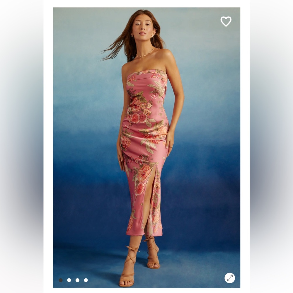New with tags Altar’d state Angelique floral maxi dress